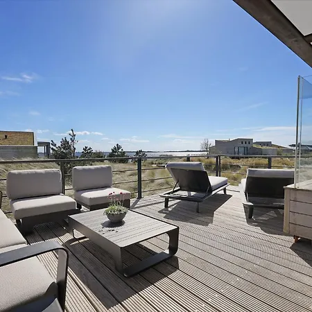 67 - Pastel Palette | Design By The With Views Over The Water Villa Ouddorp