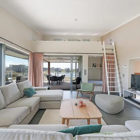 67 - Pastel Palette | Design By The With Views Over The Water Villa Ouddorp