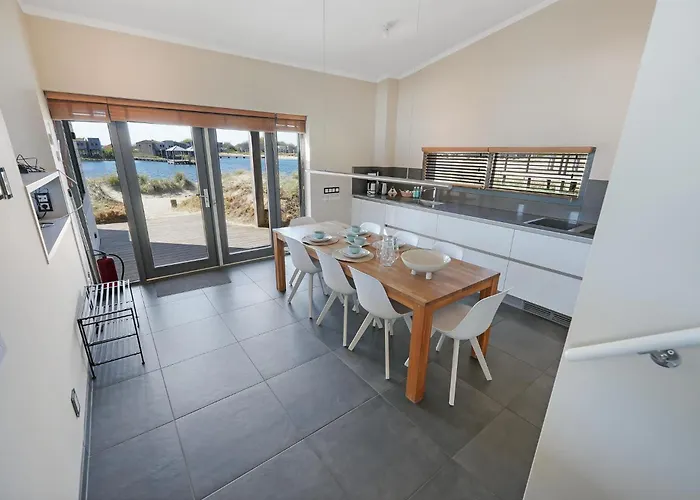 Luxe Met Uitzicht 4p - Luxe, Rust & Water - 67 *